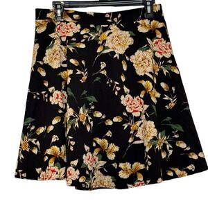 Glamorous Black Floral Print Mini Skirt Size Medium Roses Elastic Back‎